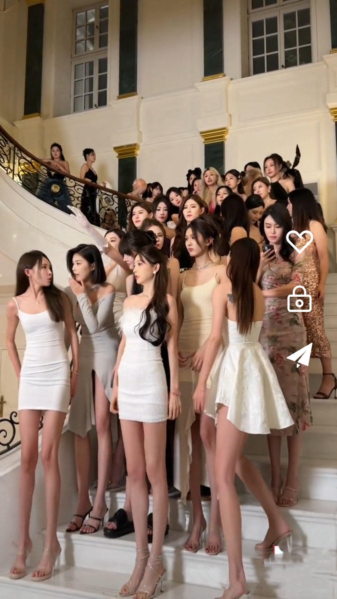 女生足球袜试穿截图
